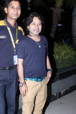 Kailash Kher snapped at airport in Mumbai on 26th June 2015